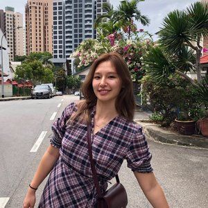 Meet your Posher, Sera